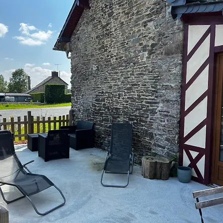Domaine De La Cherel, Maison A Colombage Holiday home Pontorson