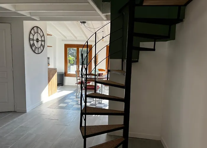 Casa de Férias Domaine De La Chérel, Maison à Colombage *